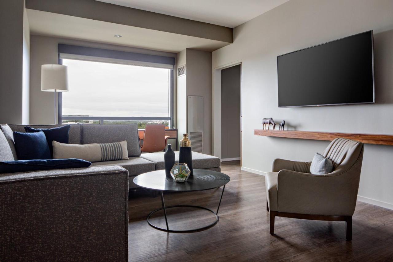Houston Cityplace Marriott At Springwoods Village מראה חיצוני תמונה